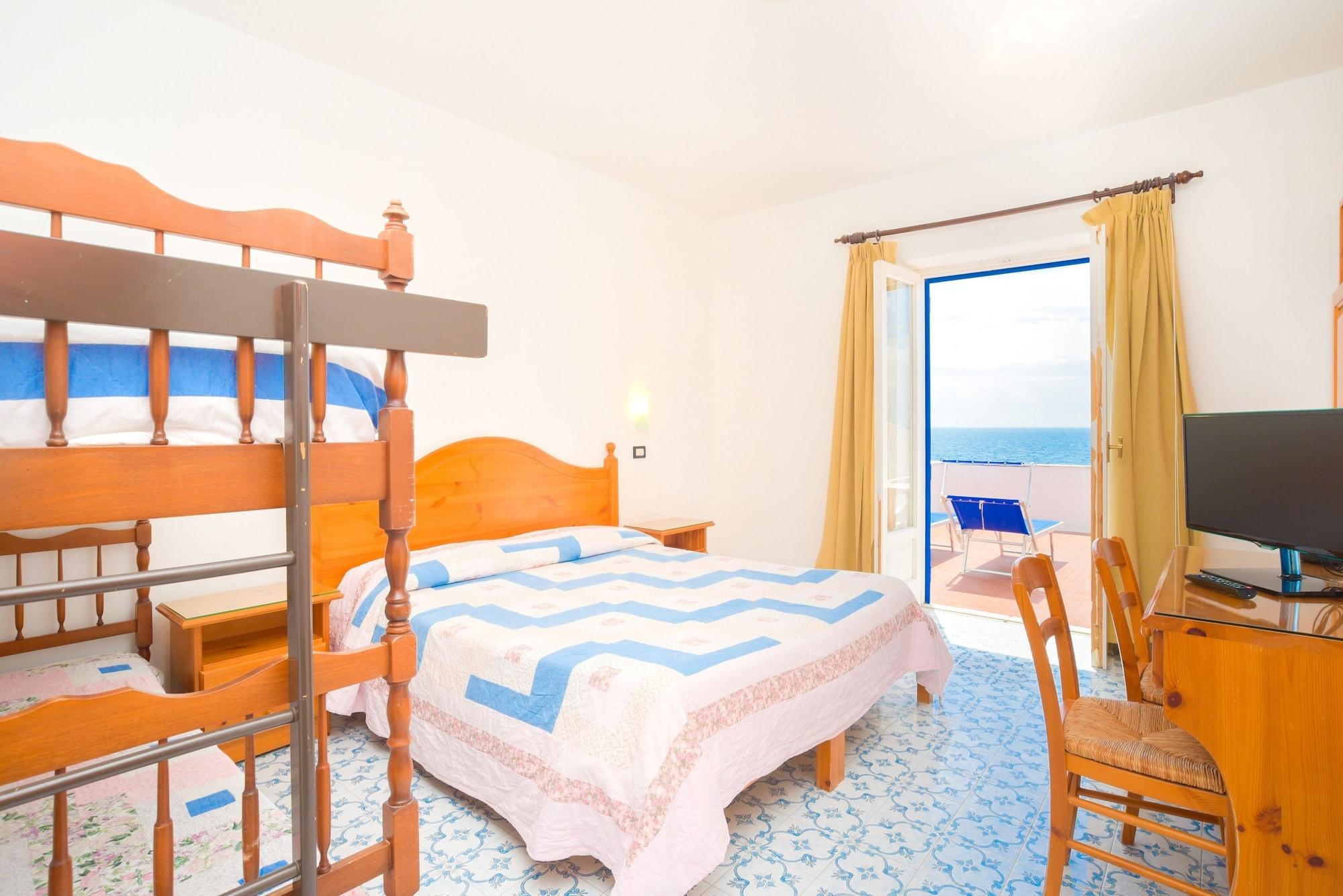 Hotel Regina Del Mare 바라노디스키아 외부 사진