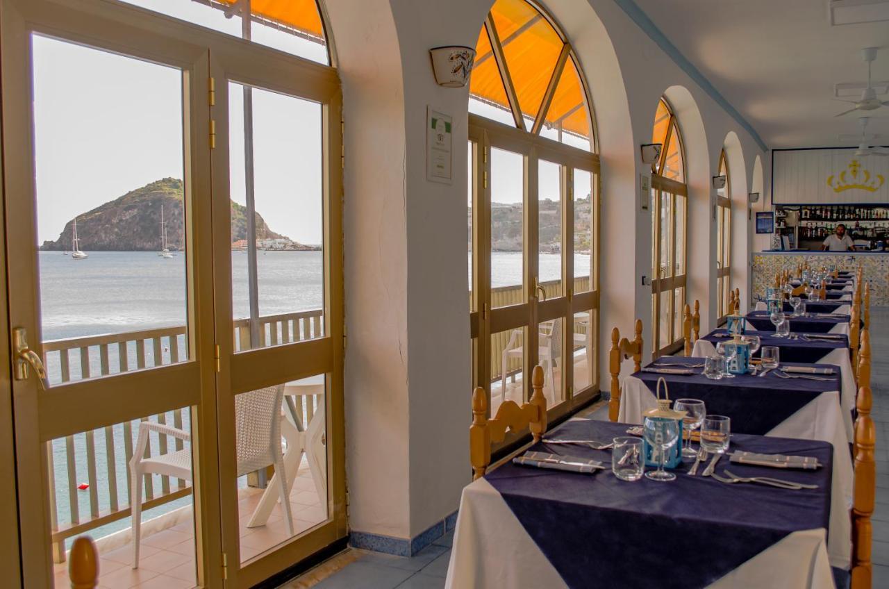 Hotel Regina Del Mare 바라노디스키아 외부 사진