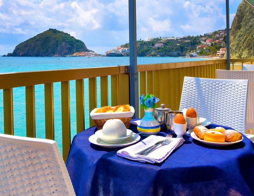 Hotel Regina Del Mare 바라노디스키아 외부 사진