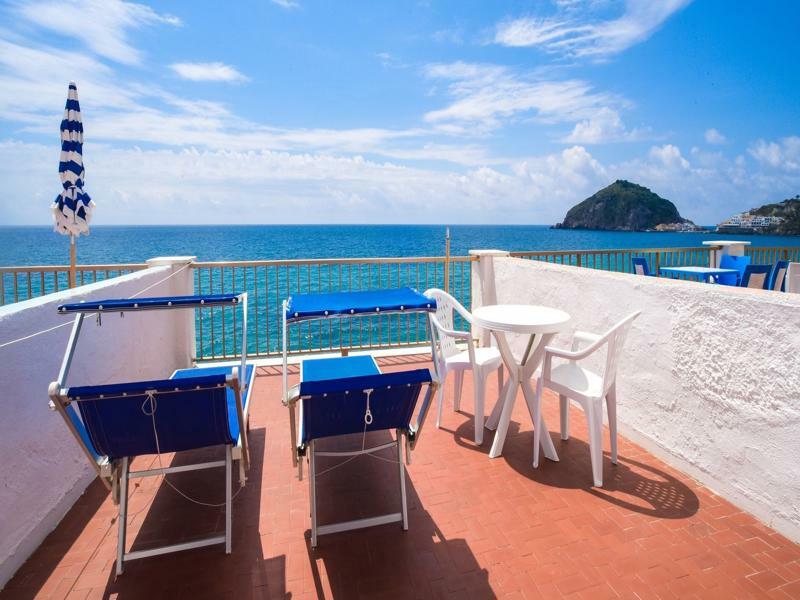 Hotel Regina Del Mare 바라노디스키아 외부 사진